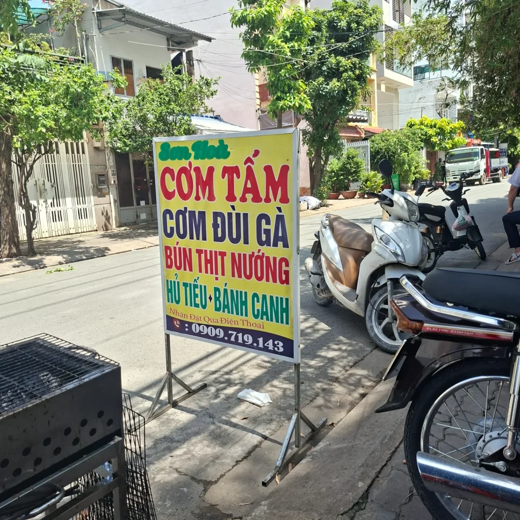 Quán ăn bình dân Sơn Hòa