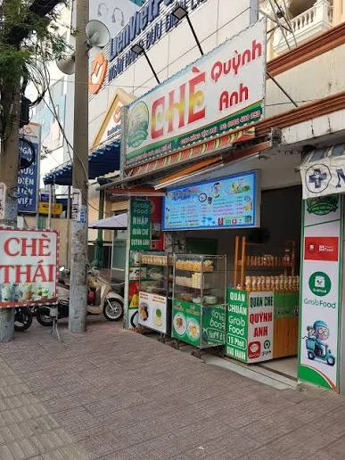 Quán chè Quỳnh Anh